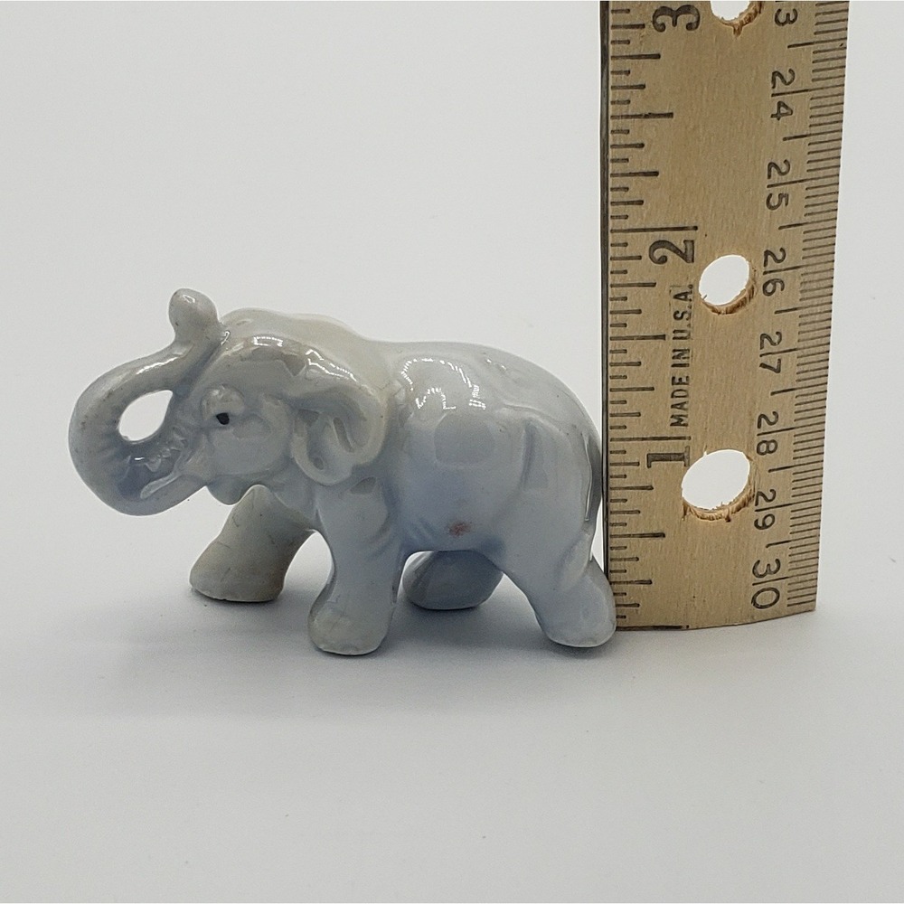 Vintage Mini Elephant Figurine Made In‎ Japan Light Bluish Gray